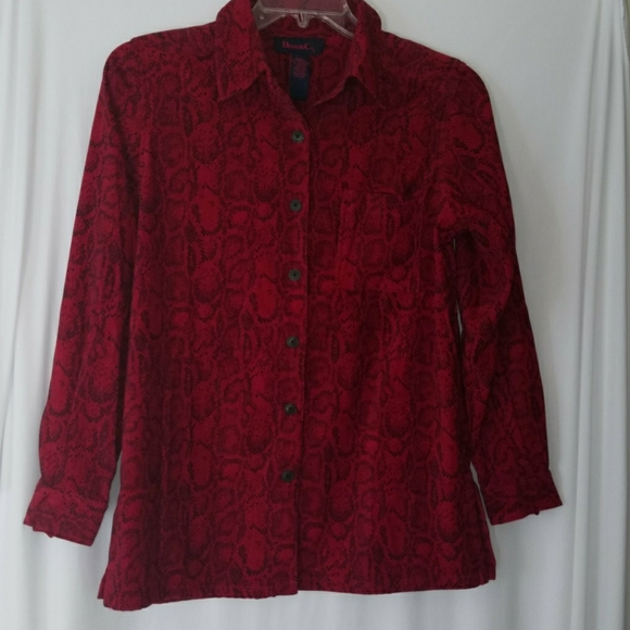 Denim&Co Other - Denim & CO Long Sleeve Snake Print Shirt